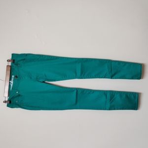 COPY - Mossimo Girls junior skinny fit denim 64% cotton. Never worn.